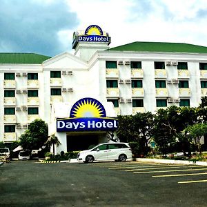 Days Hotel By Wyndham Batangas